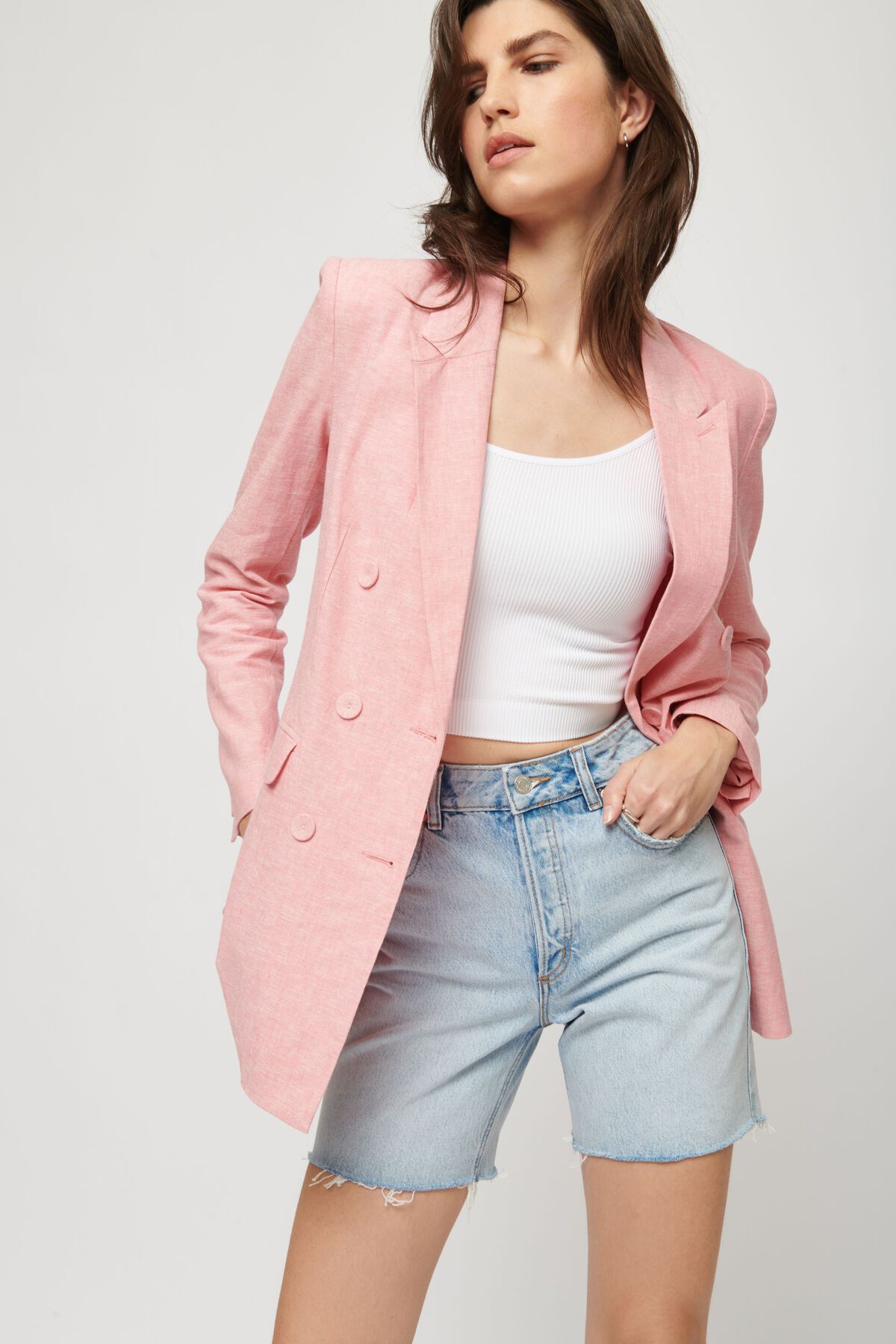 Garage Jenna Linen Blazer. 6