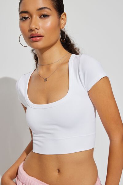 EHQJNJ Camisole Tops for Women with Bra Purple 2024 Woman Tops Tank Top  Going Out Top Summer Crop Clothes White Tank Suquare Neck Sleeveless Basic