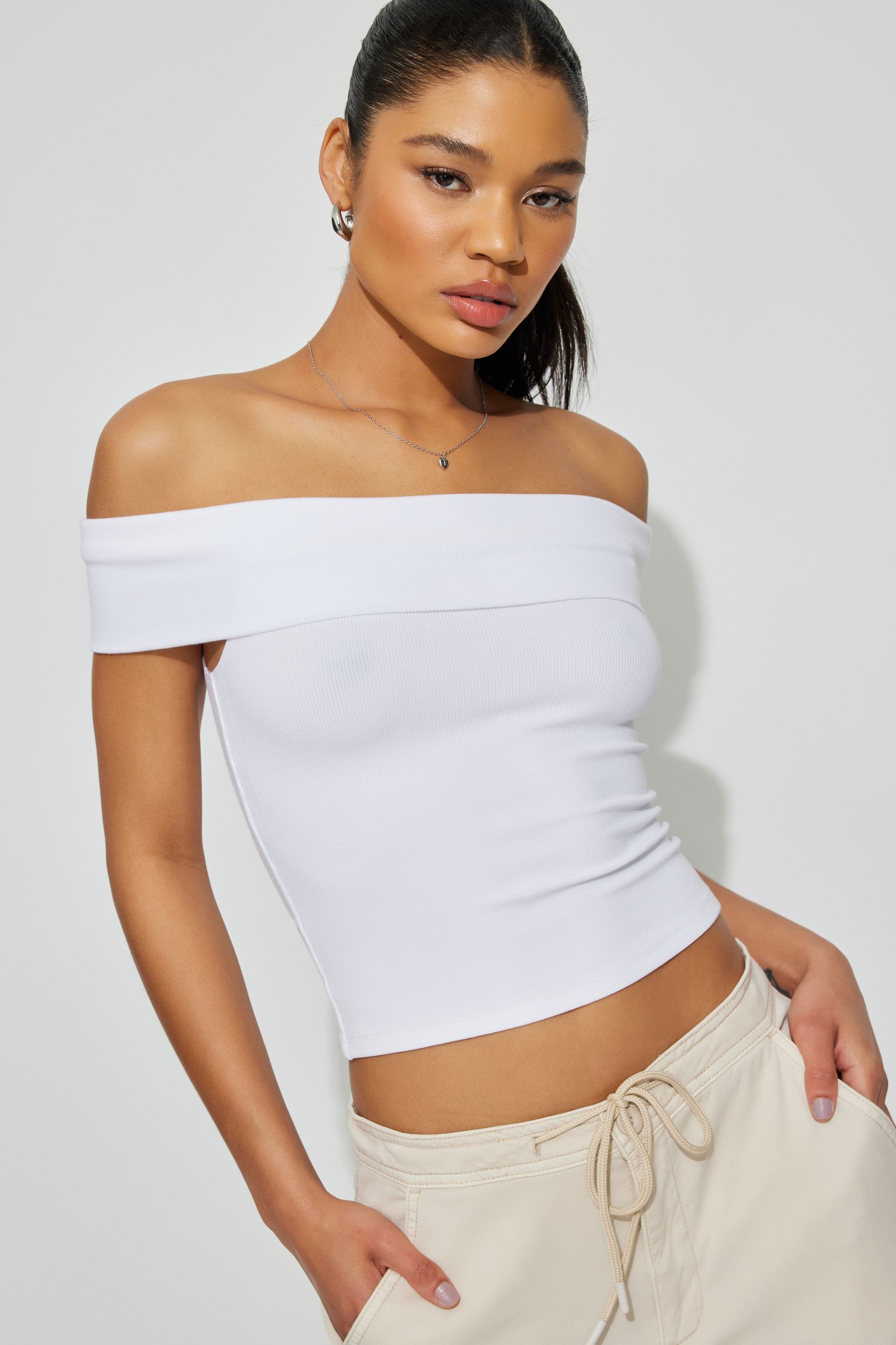 Off The Shoulder and Asymmetric Tops for Women | Garage CA