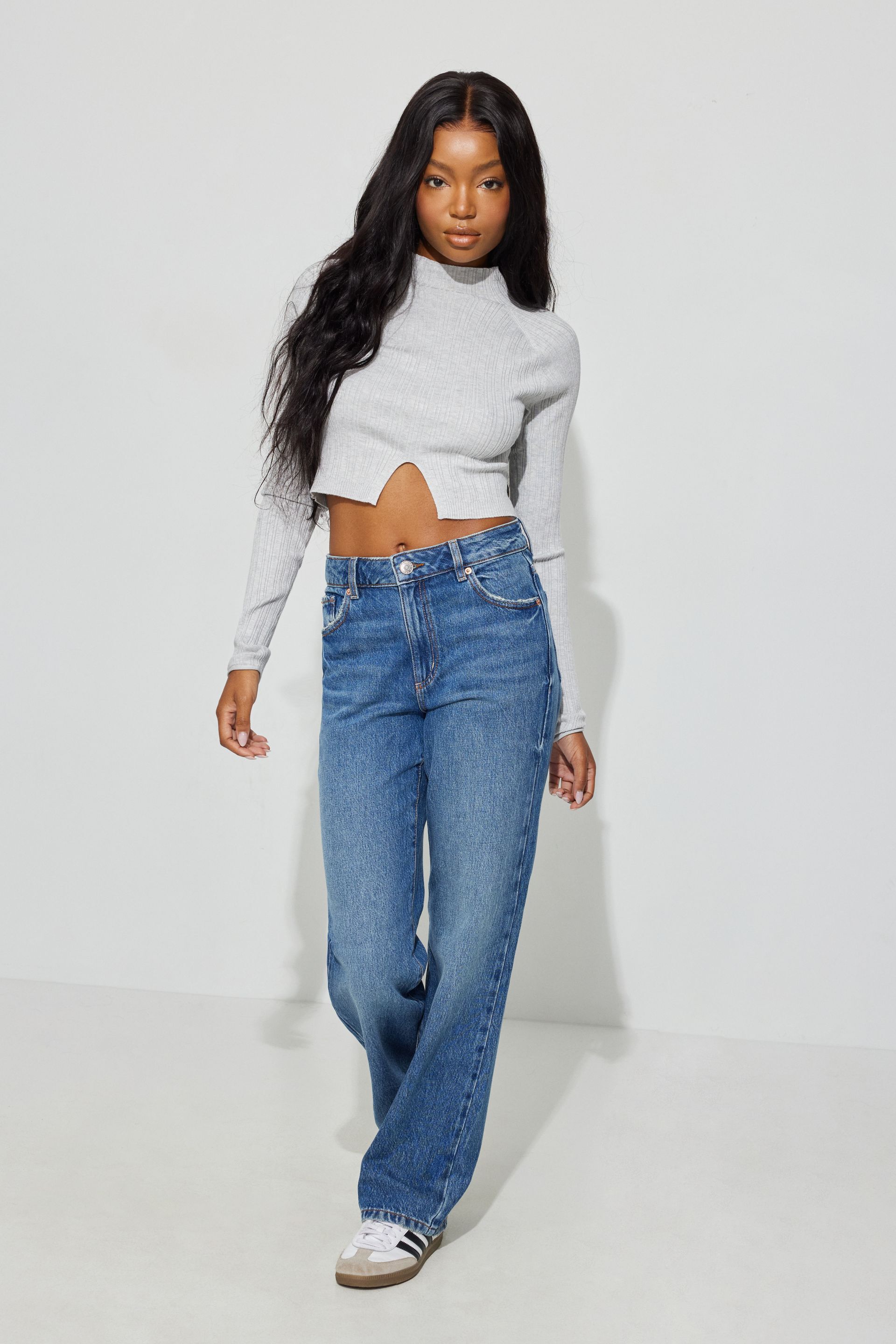 Straight Leg Jeans | Women's Clothing | Garage