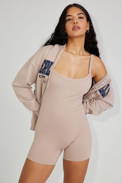 Replying to @Megs ✨ loving this active jumpsuit! Midsize