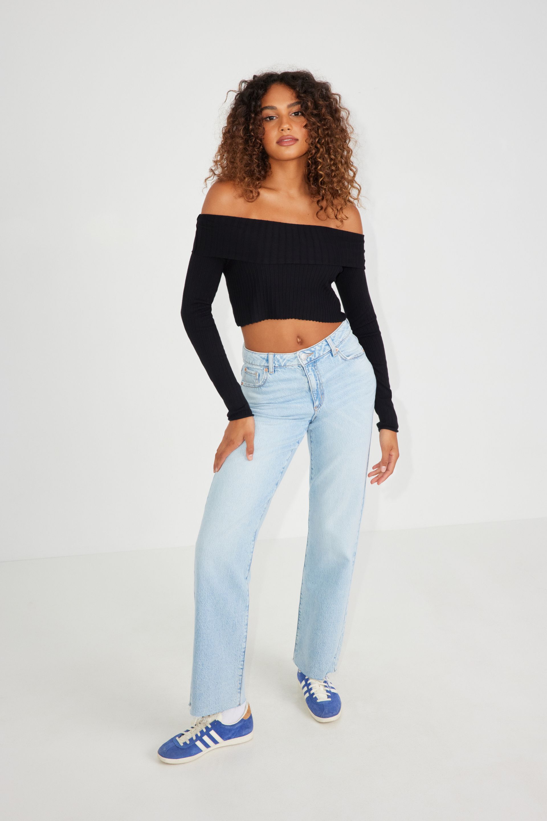 Navy Off Shoulder Top Fold Over Pants Set – STYLED BY ALX COUTURE