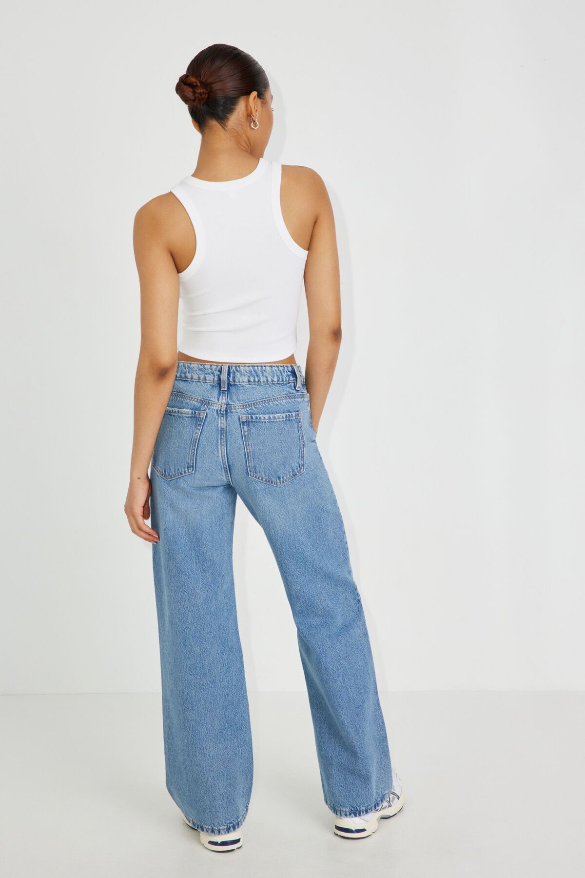 Garage Wide Leg Jean. 4