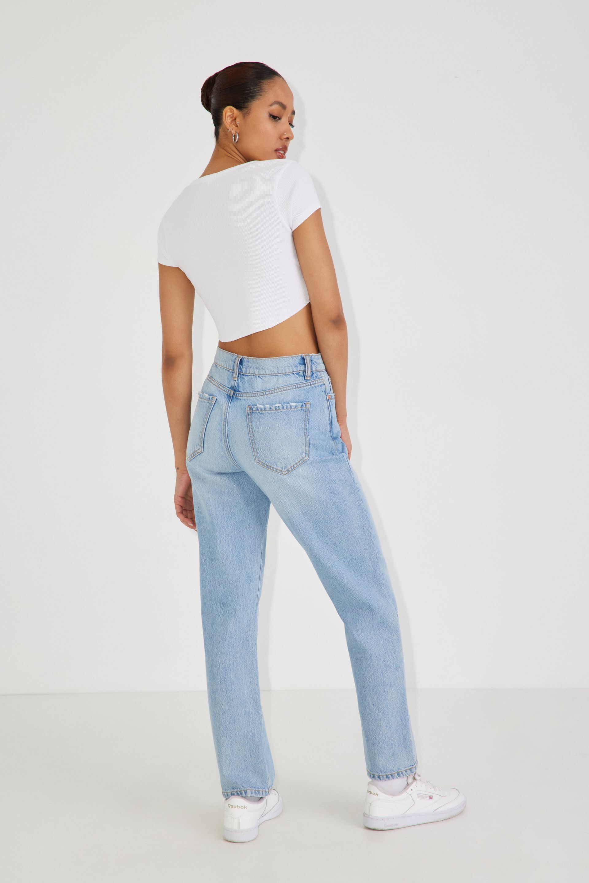 Vintage Straight Jeans | Women's Denim | Garage CA